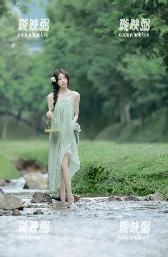 166.su 就我觉得在166.su上分享每个瓜都有独特的味道吗?
