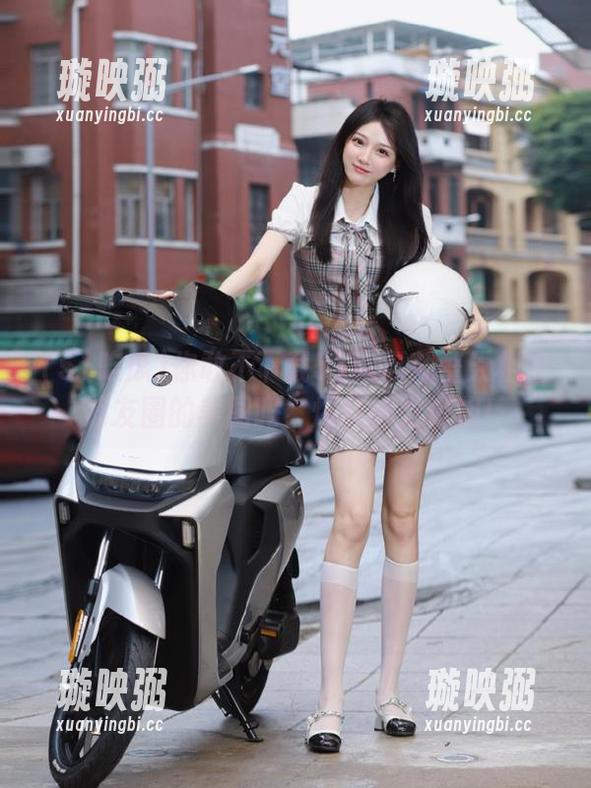 51吃瓜 你敢不下载51吃瓜就整天相信朋友圈的美图吗?爆料揭穿真相!