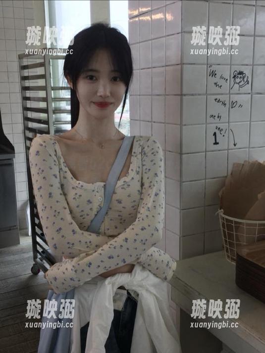 52cg 观看52cg,偶尔还幻想自己是片里的男主,哈哈,酣畅淋漓!