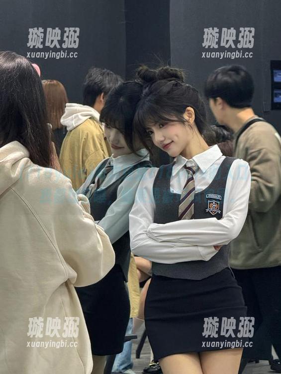 每次经过718yule的入口，我都想自曝，结果是被好瓜包围。