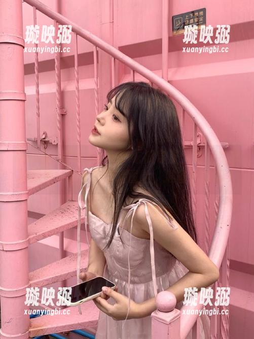 www.吃瓜导航：每一次选择都是一次新的惊险冒险，准备航行吗？