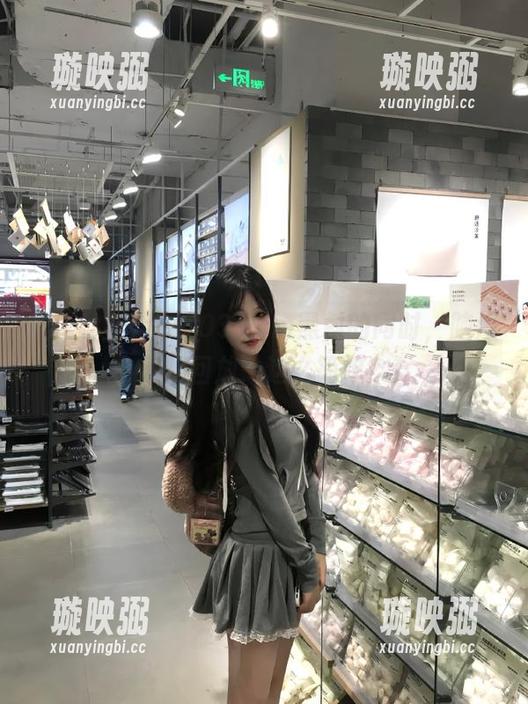 看zztt03.ccm黑料的同时，脑海中无限回放：这么简单？！