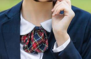 从“人人吃瓜网”网页溜达到他人朋友圈，你觉得这个步骤很重要吗？