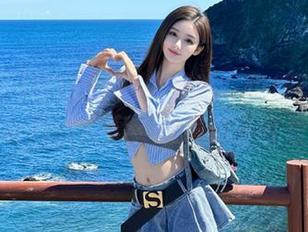 吃瓜91的“线路”也能让我听到一百种背后的闲事，咬着瓜子可爱得很。