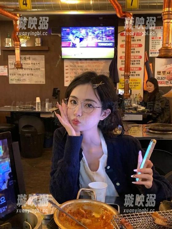 吃瓜不打烊 吃瓜不打烊,在线登录后总有新鲜瓜带给你!