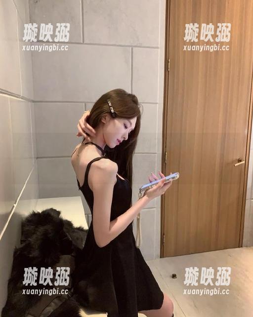 直达“黑料不打样”，无聊一天的调味剂，快来戳一戳！