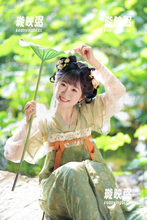 苹果版黑料不打烊的传送门里，居然有我童年玩过的那个游戏，特别怀旧！