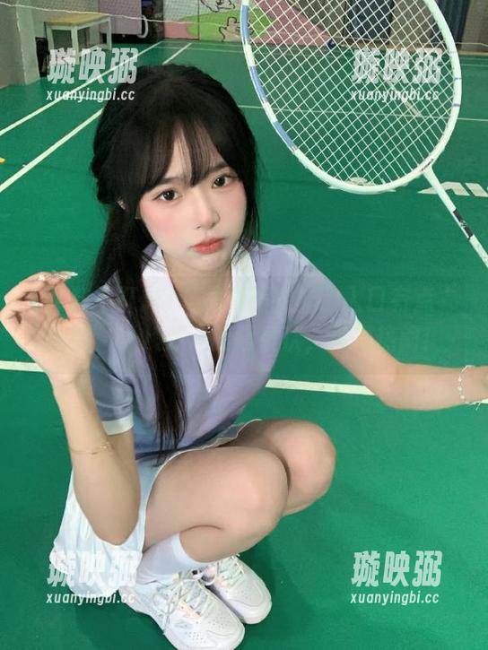 “黑料不打烊”入口有点“喧嚣”，八卦声此起彼伏，真是热闹！