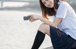 打开“黑料不打烊166.su”网址，脑子里都是奇奇怪怪的想法…