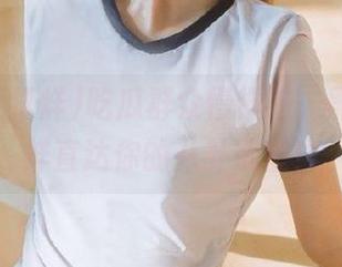 吃瓜群众慢慢来，黑料不打烊直达你的八卦欲望！