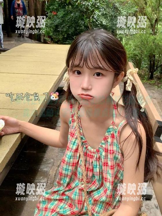 黑料正能量 观看网红们的黑料正能量群,我心里的小宇宙仿佛被点燃了,啧啧