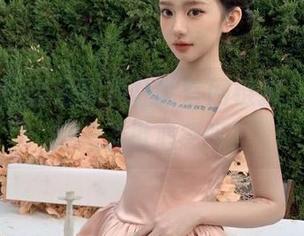话说黑料社新官网链接，点击时的忐忑揪心感呀！