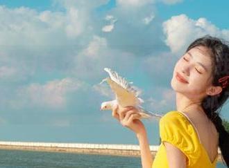 每次点开黑料网站，我都怕自己被“抖音”给震撼到嘴巴张大。