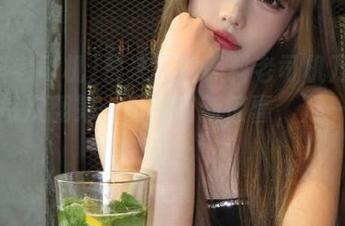 快来下载黑料老司机万里长征，每次翻第一页都有新惊喜，万一是真呢！